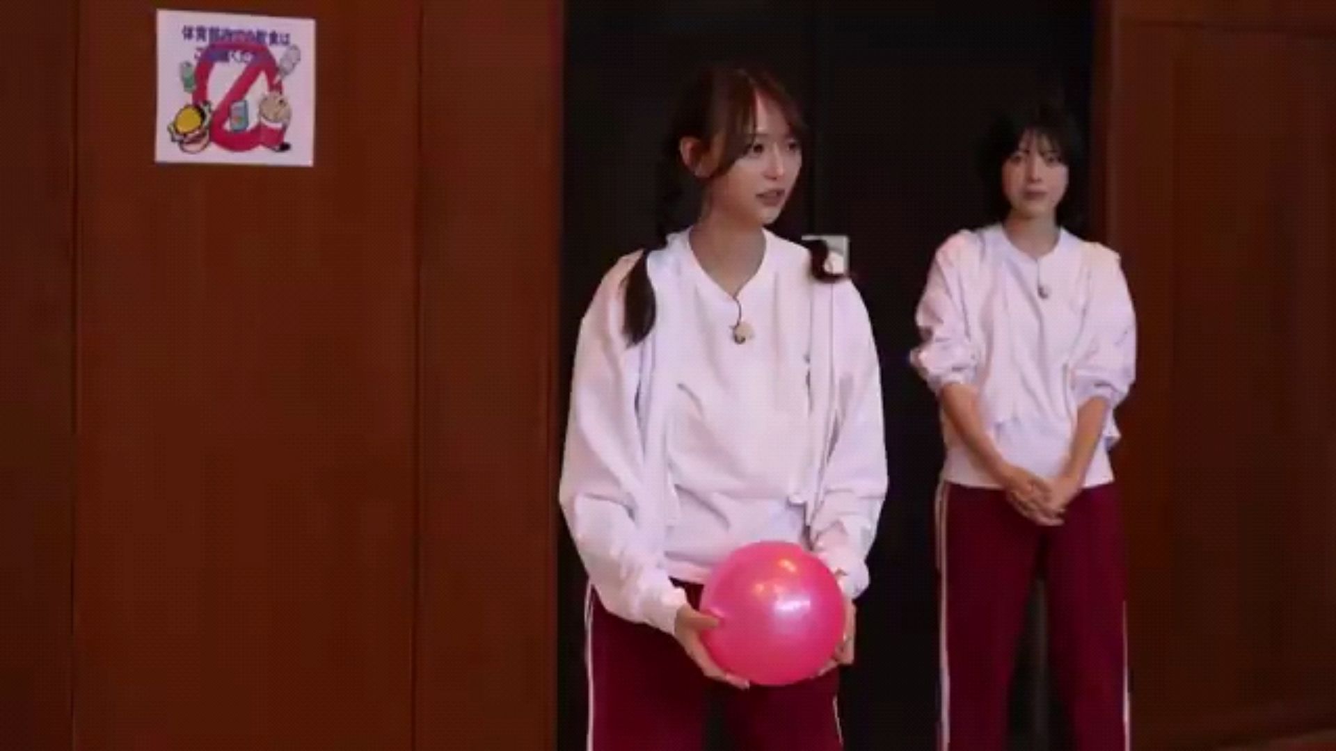 投稿動画サムネイル