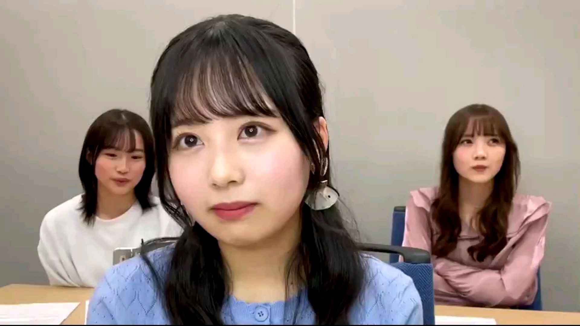 投稿動画サムネイル