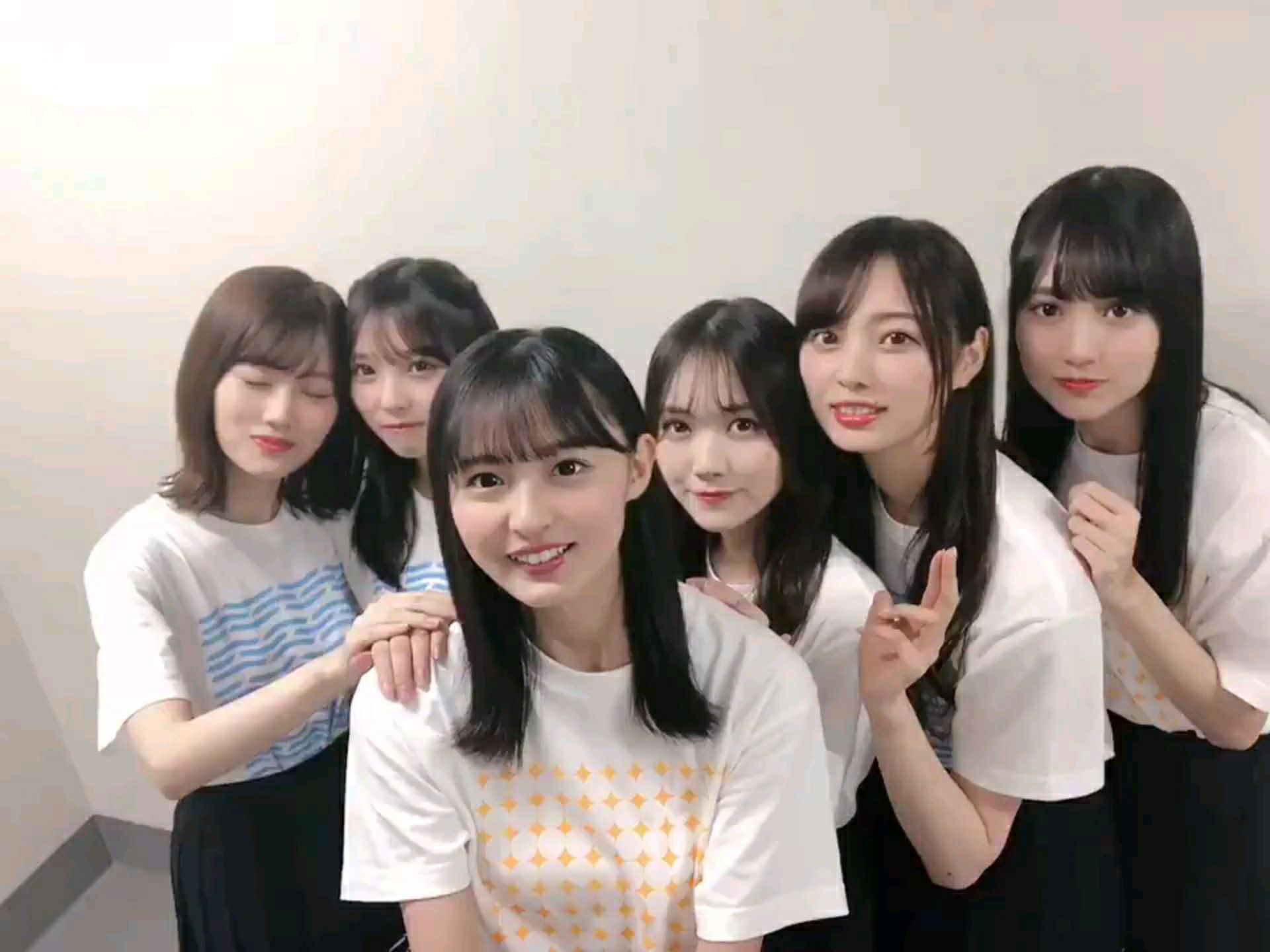 投稿動画サムネイル