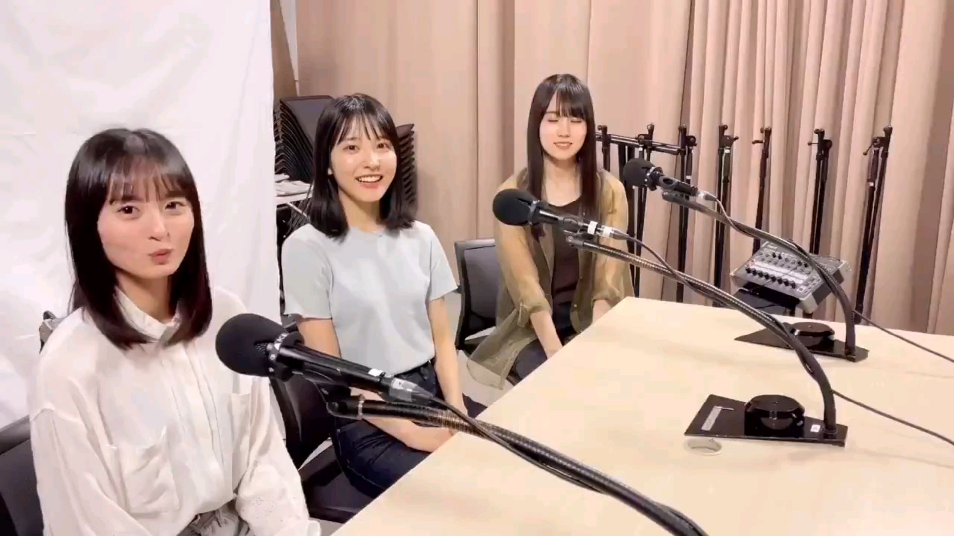 投稿動画サムネイル