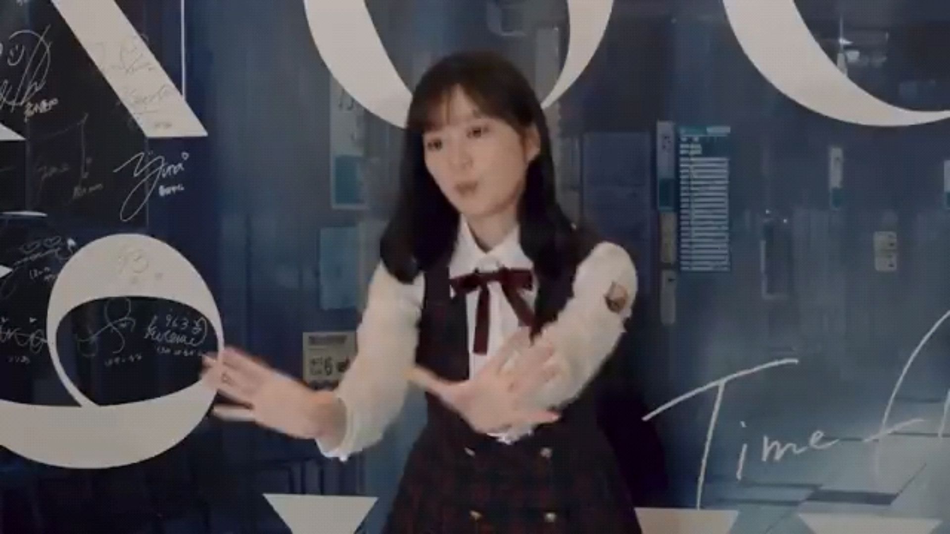 投稿動画サムネイル