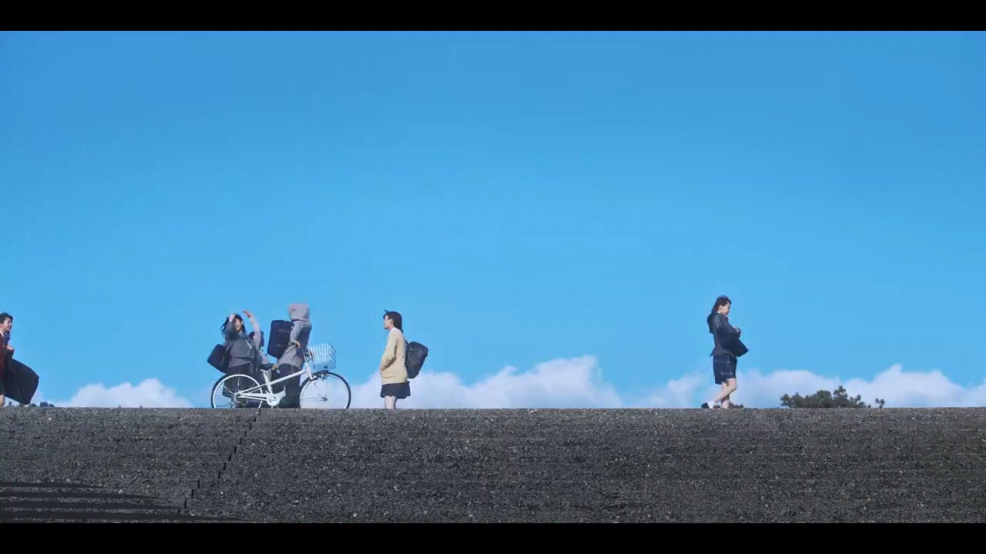 投稿動画サムネイル