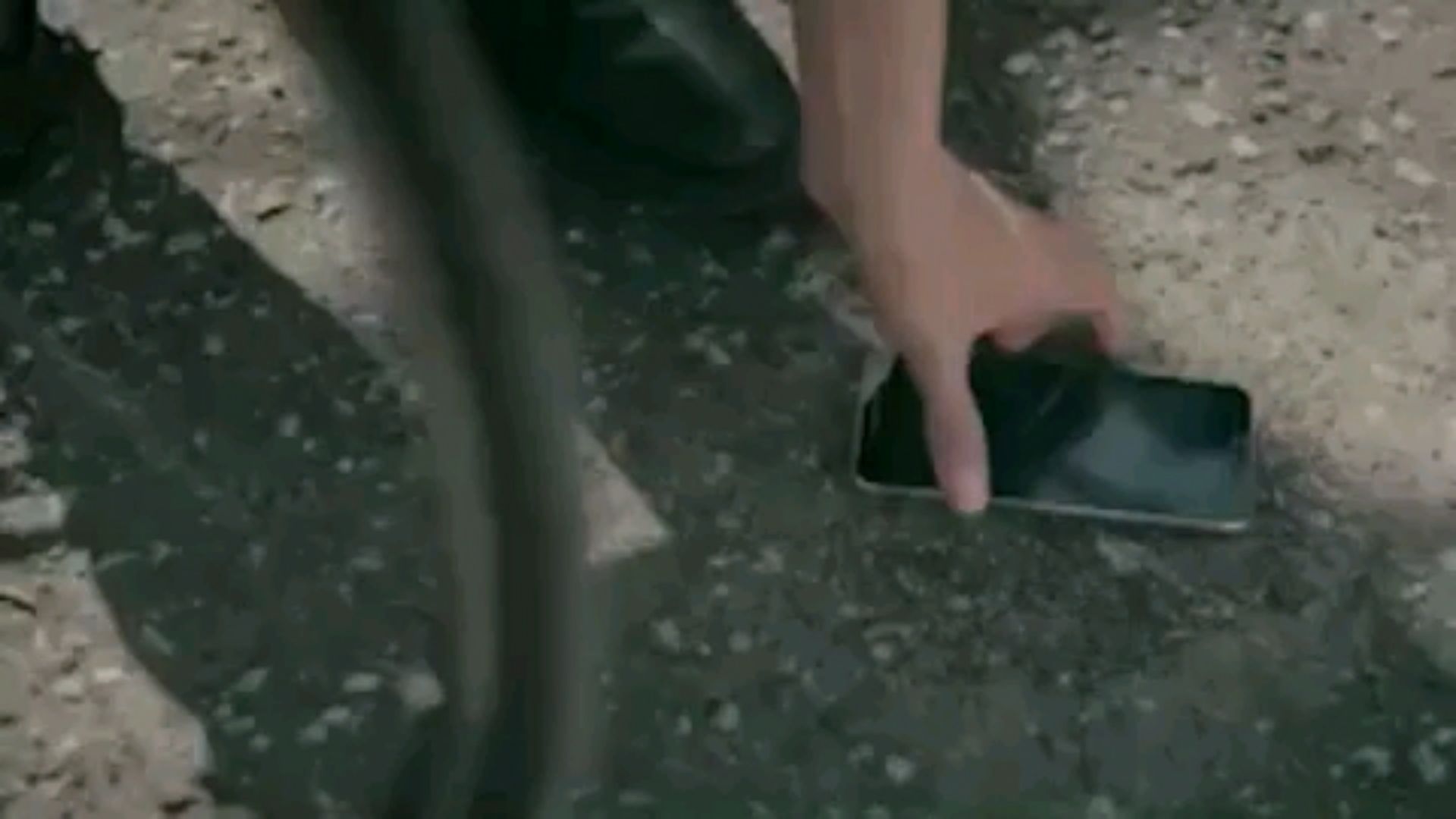 投稿動画サムネイル