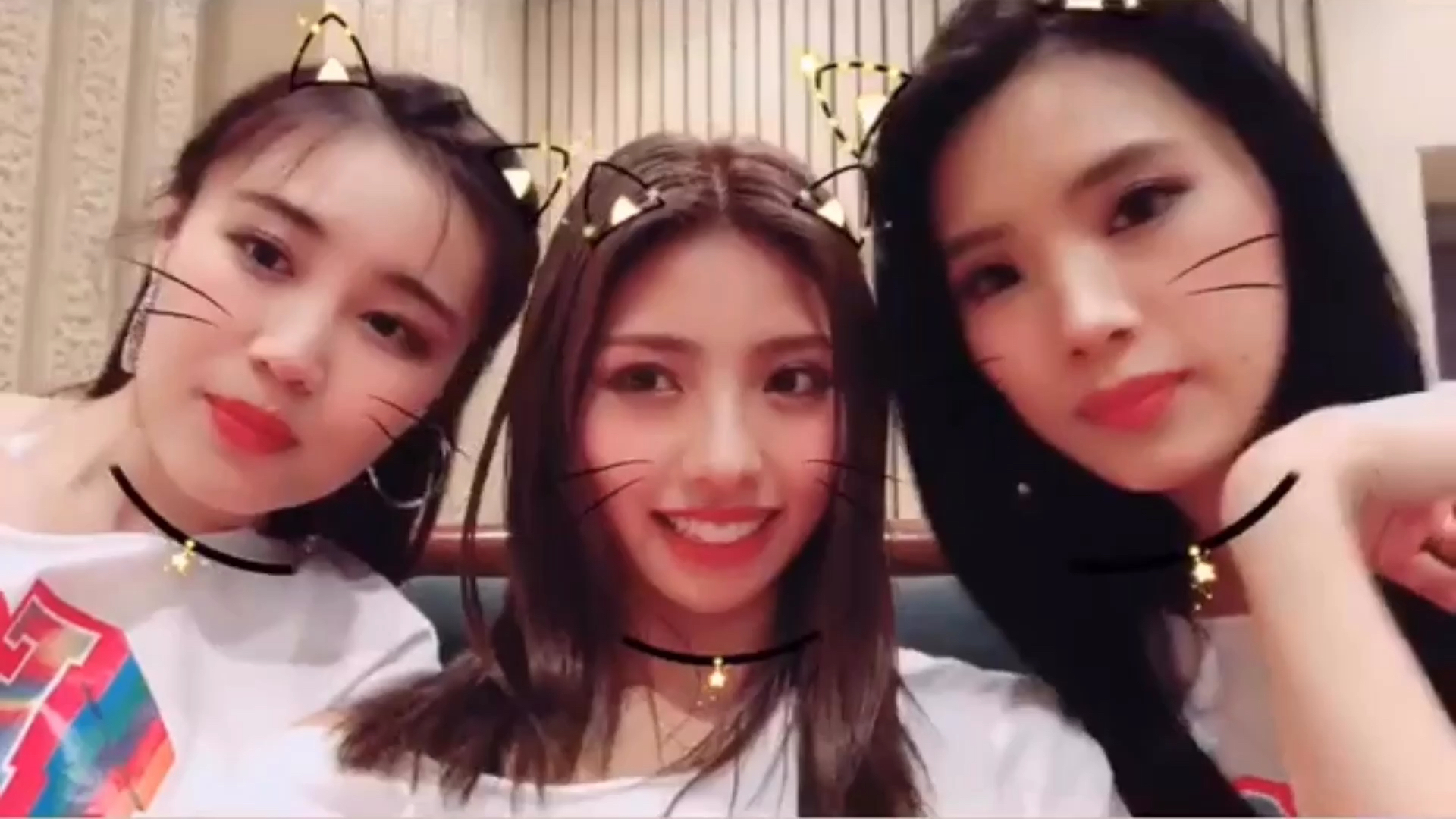 投稿動画サムネイル