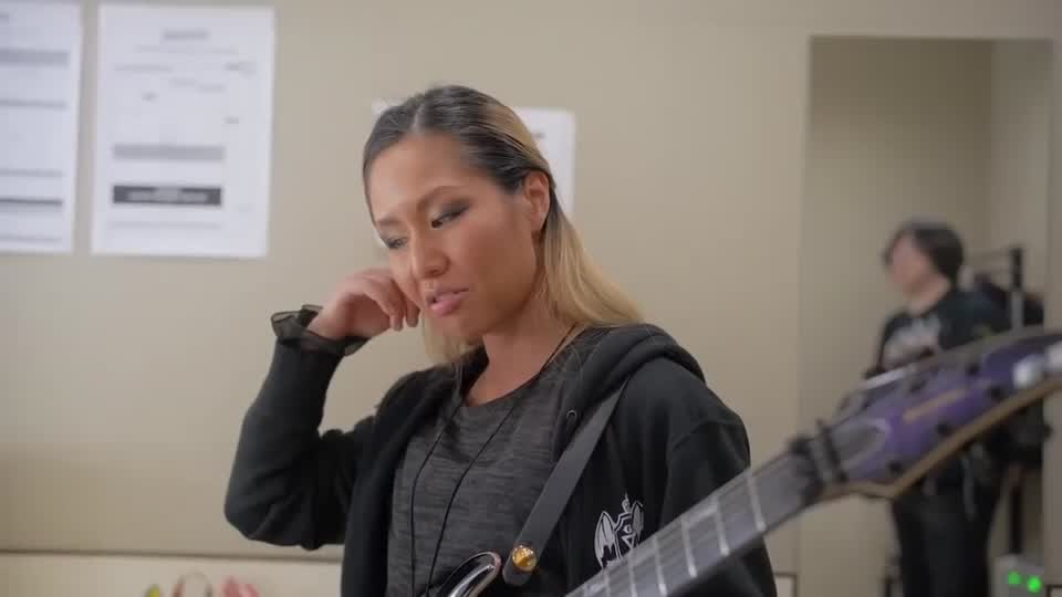 投稿動画サムネイル