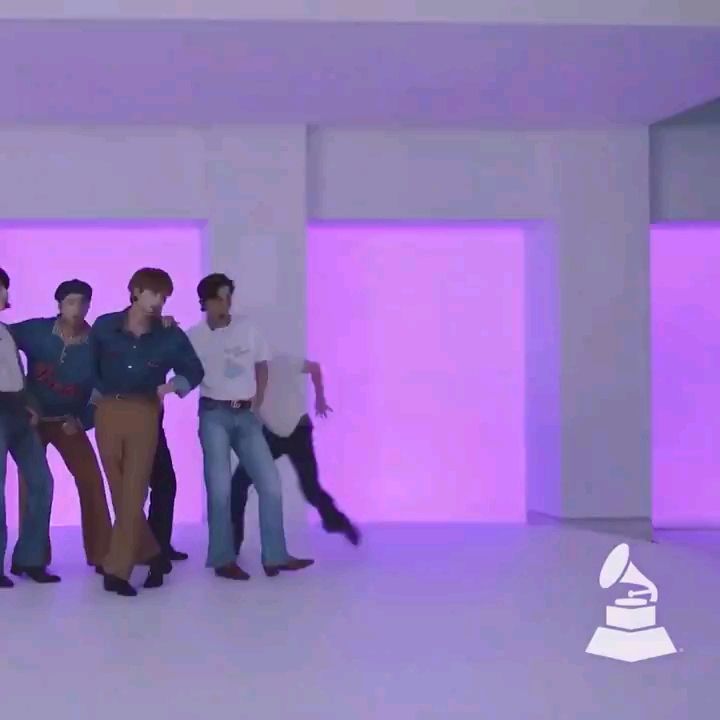 投稿動画サムネイル