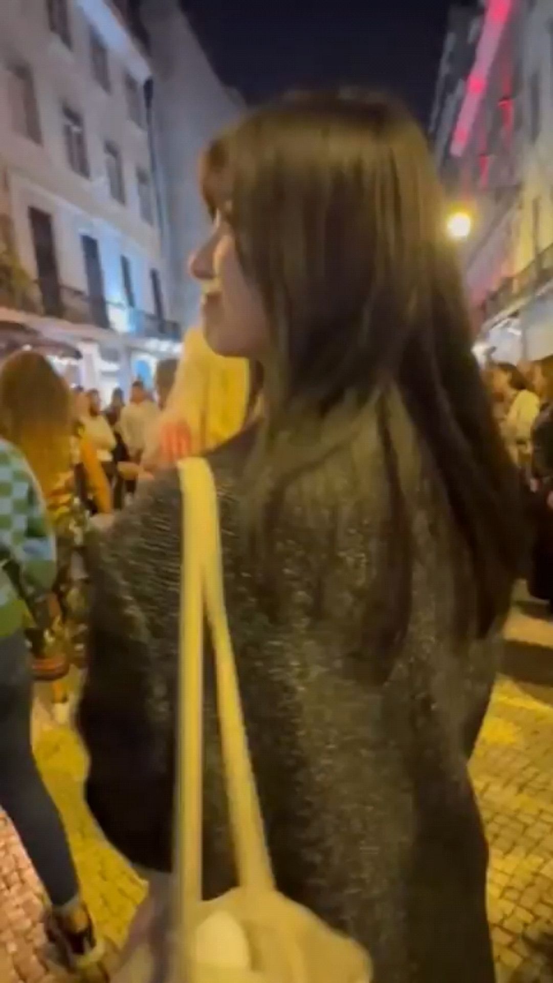 投稿動画サムネイル