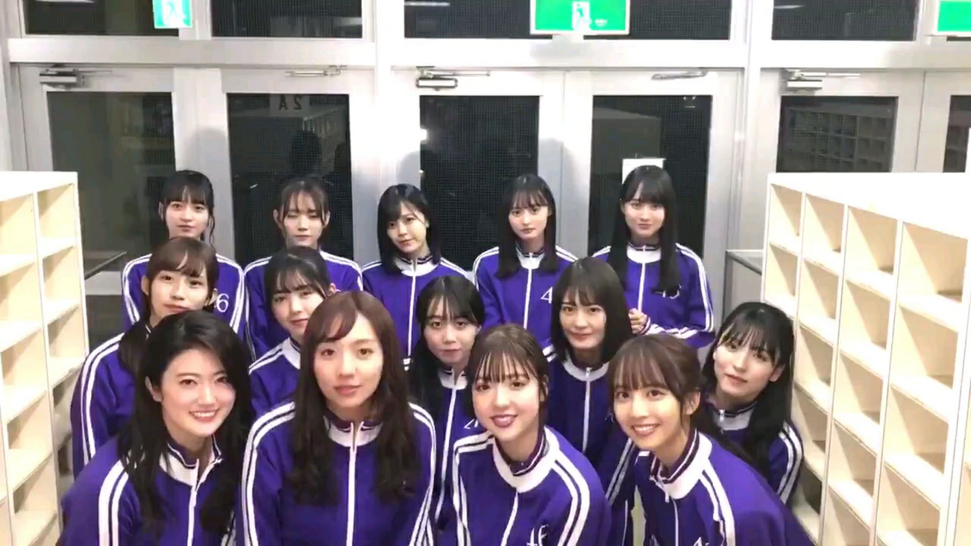 投稿動画サムネイル