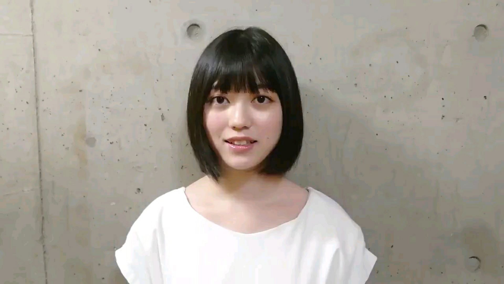 投稿動画サムネイル