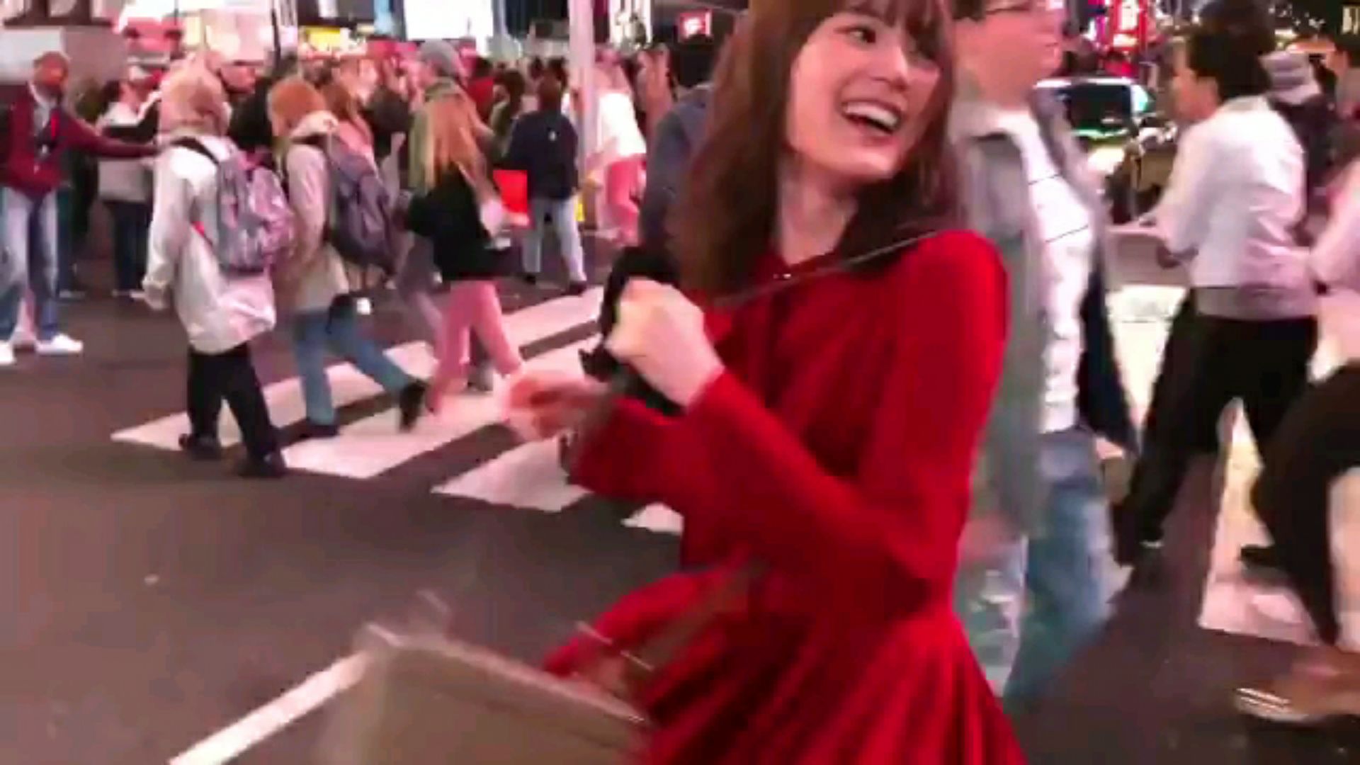 投稿動画サムネイル