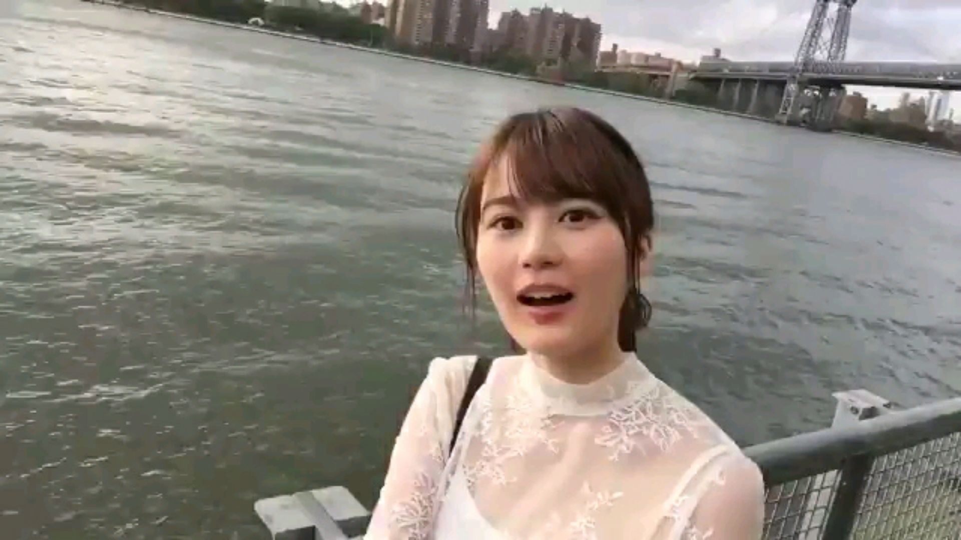 投稿動画サムネイル