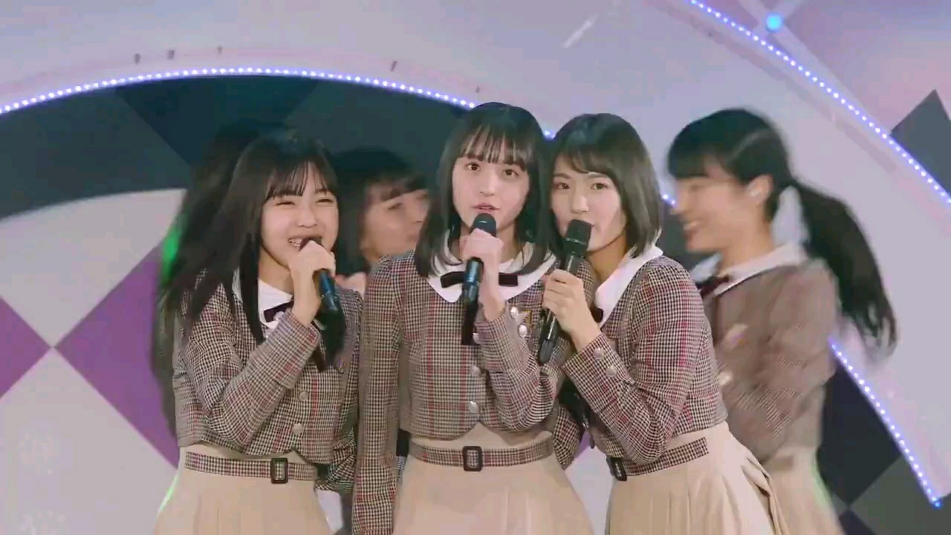 投稿動画サムネイル