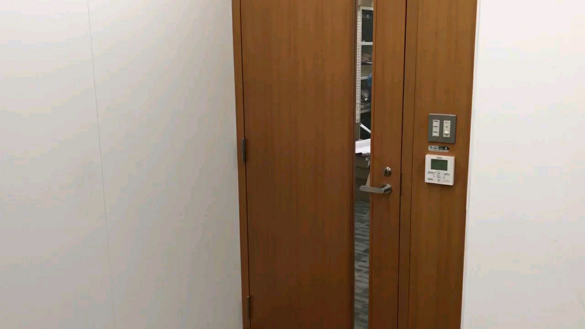 投稿動画サムネイル