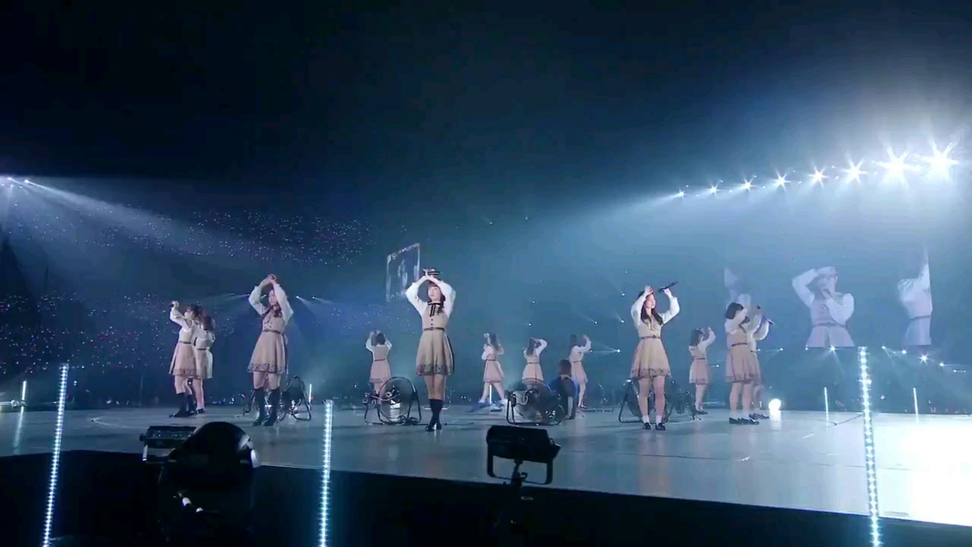 投稿動画サムネイル