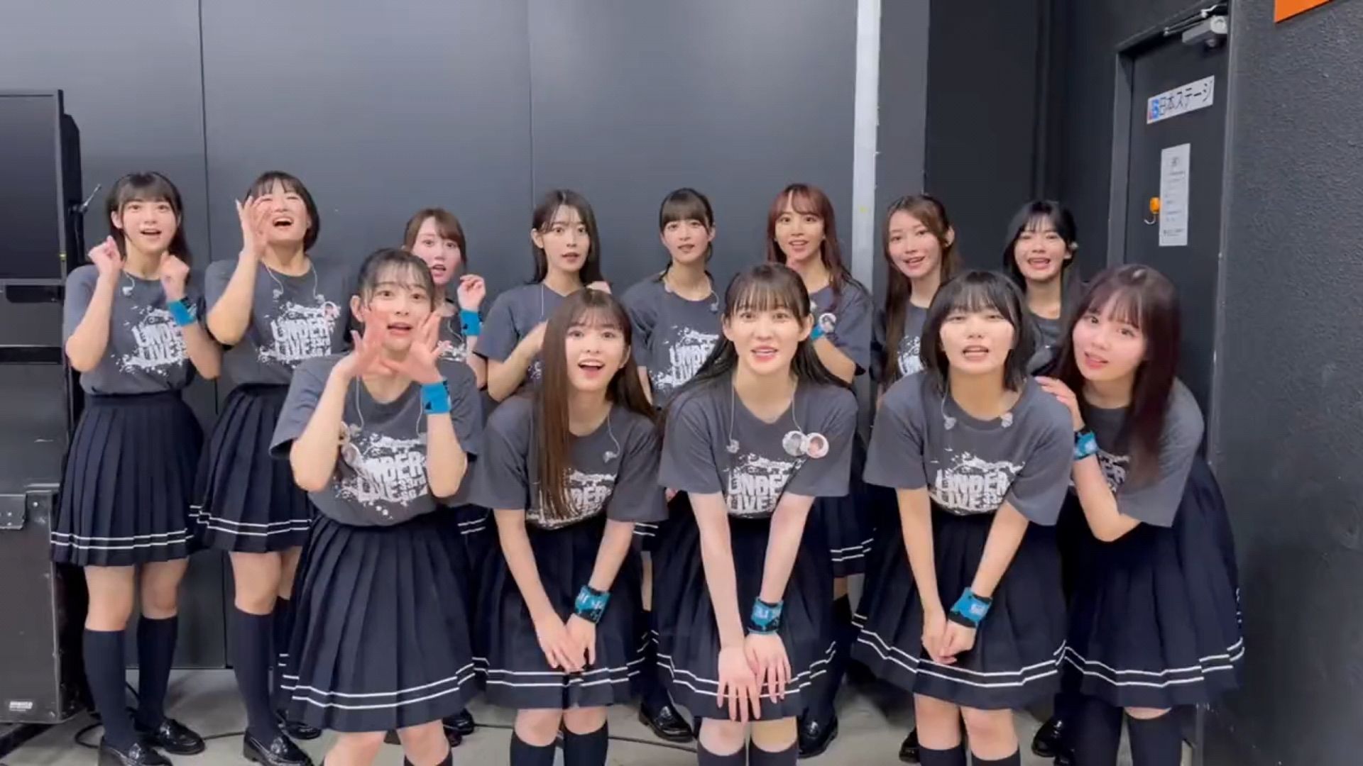 投稿動画サムネイル