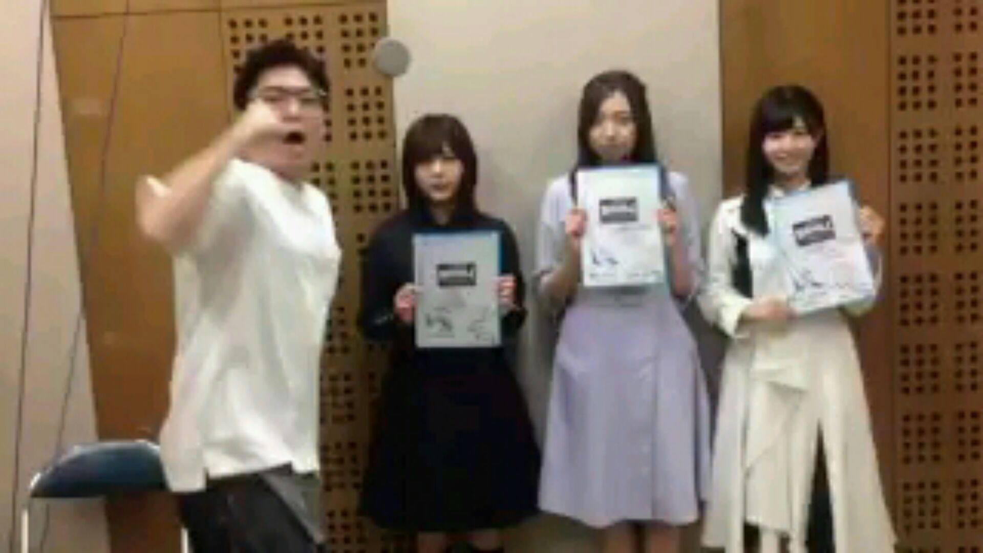 投稿動画サムネイル