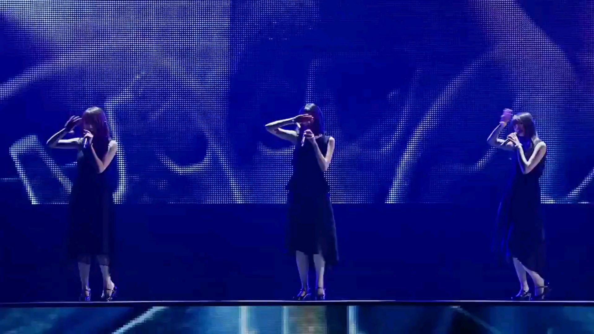 投稿動画サムネイル