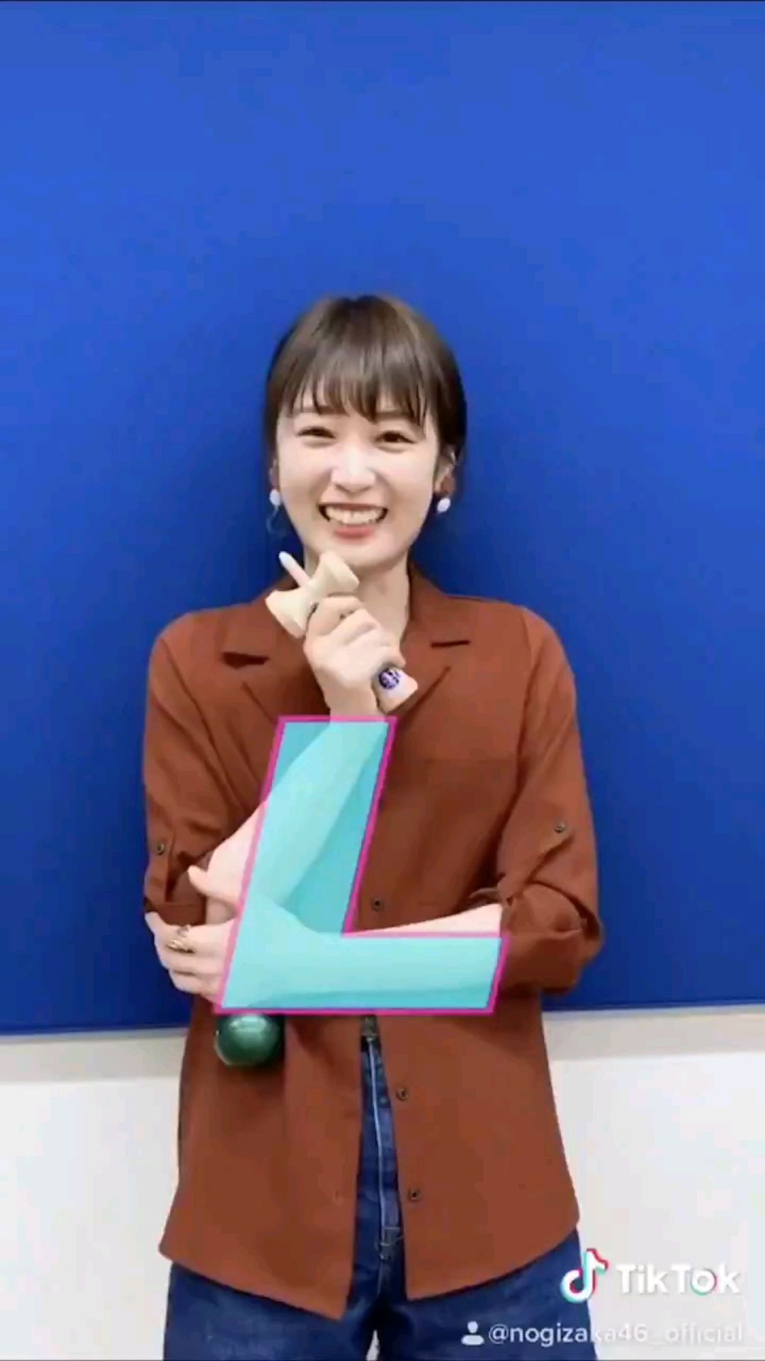 投稿動画サムネイル