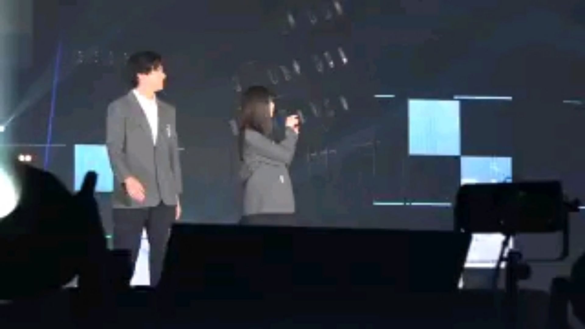 投稿動画サムネイル