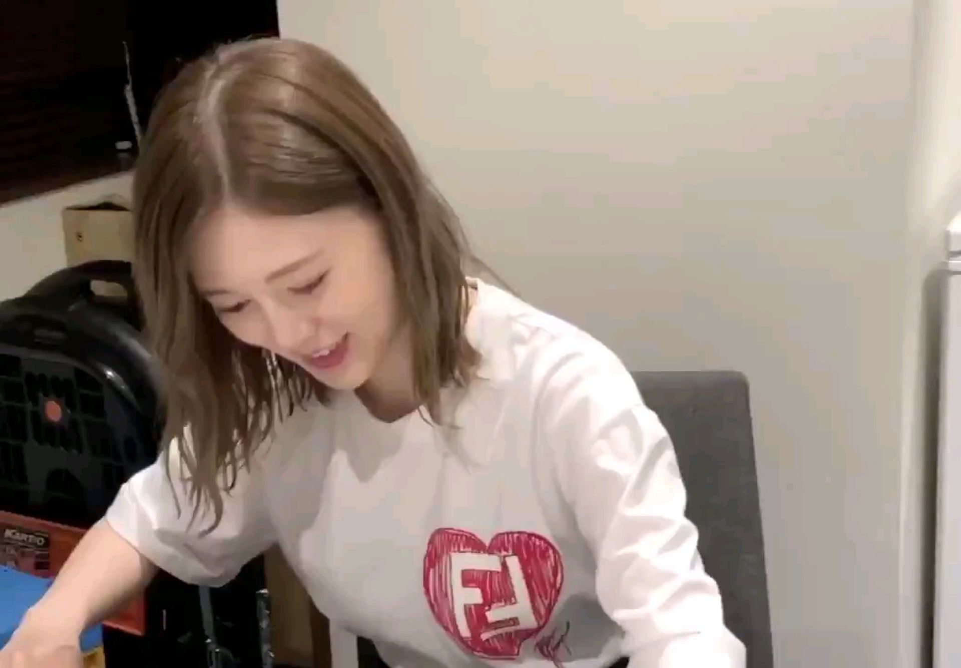 投稿動画サムネイル