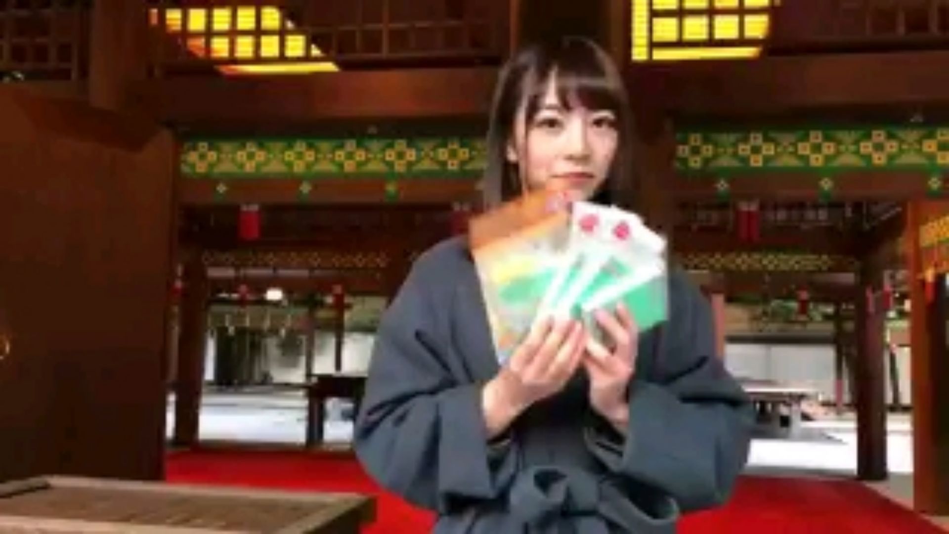 投稿動画サムネイル