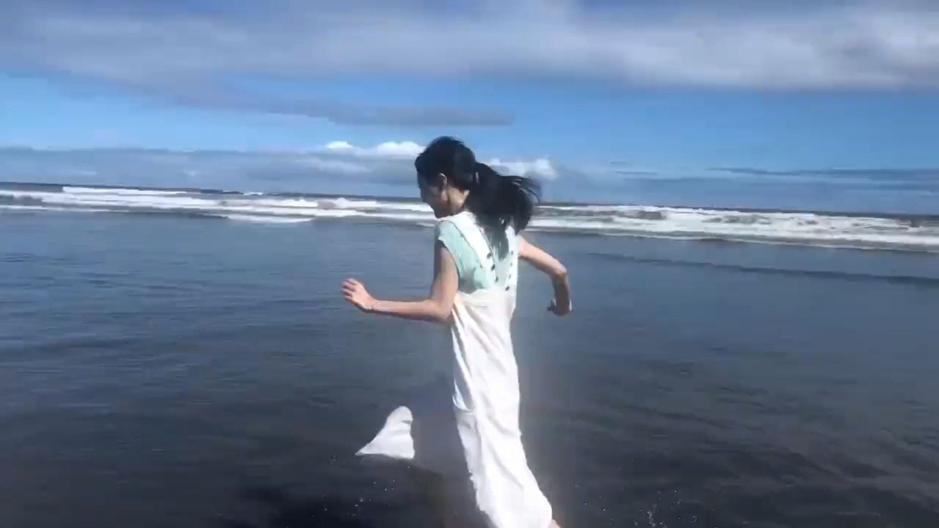 投稿動画サムネイル