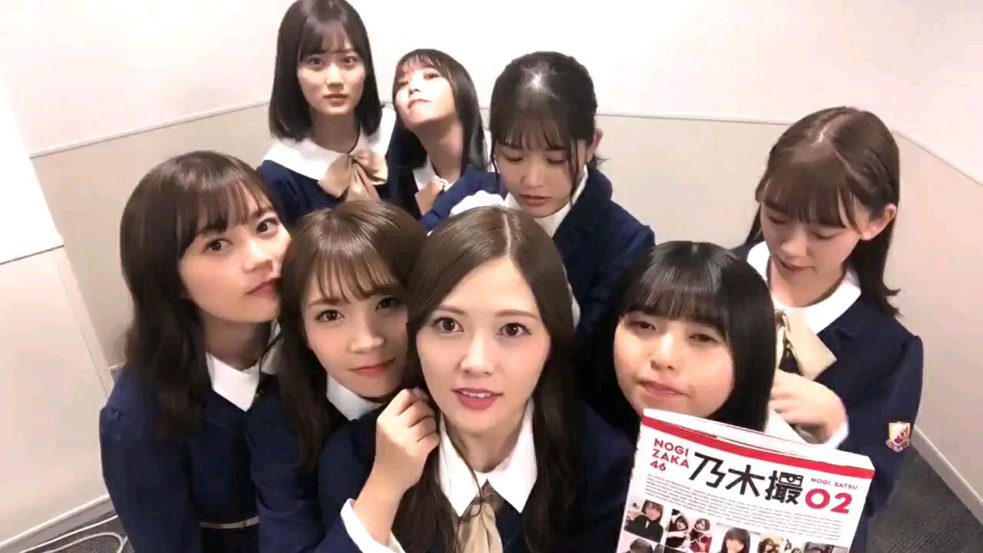 投稿動画サムネイル