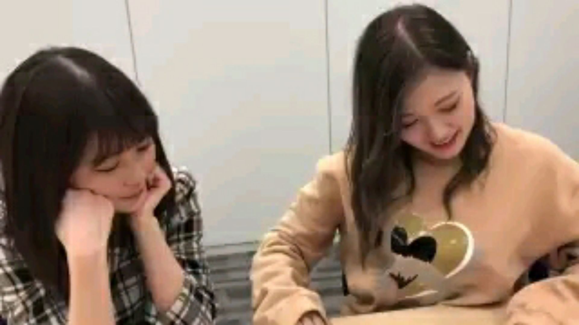 投稿動画サムネイル