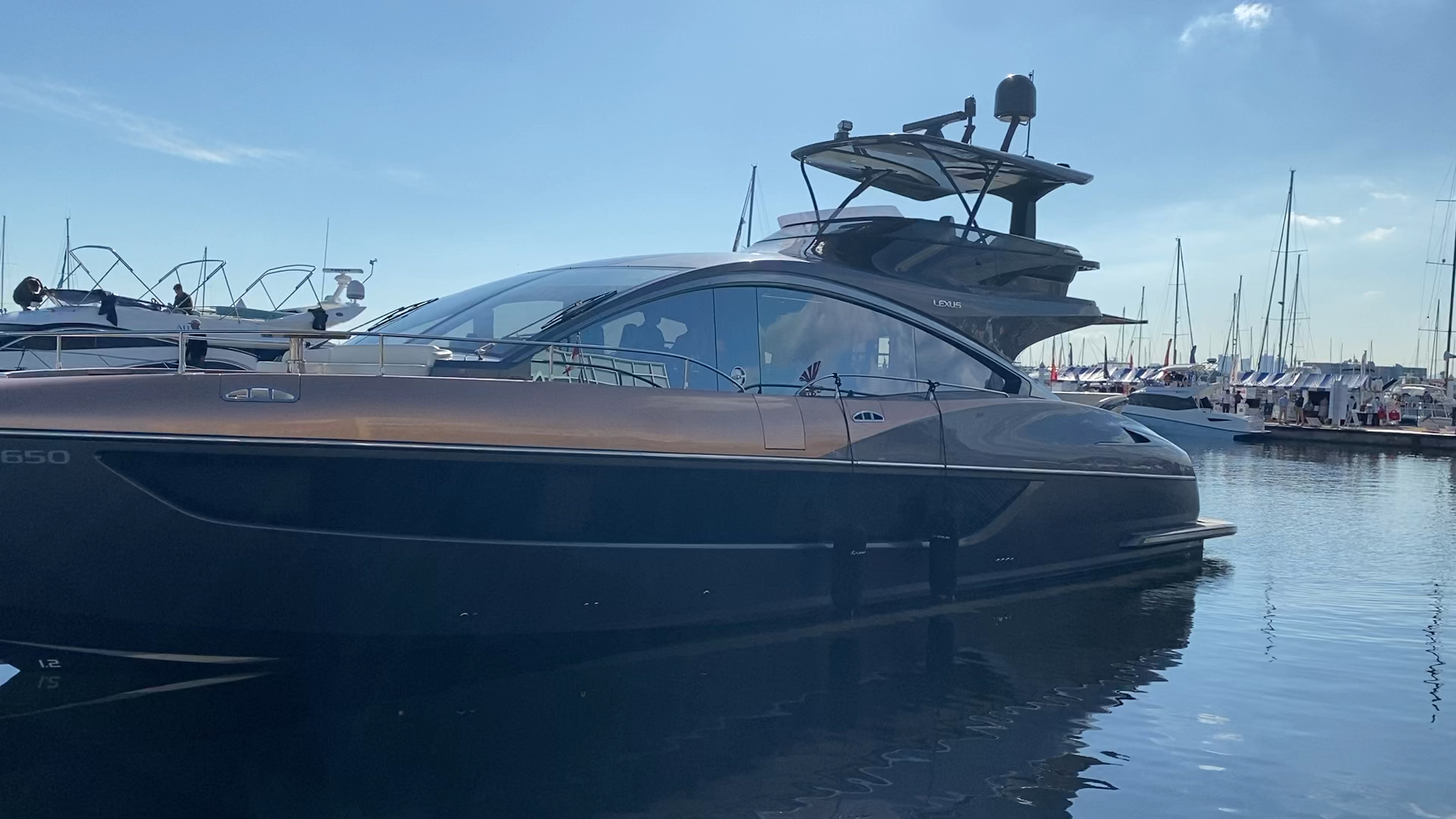 投稿動画サムネイル