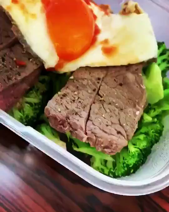 投稿動画サムネイル