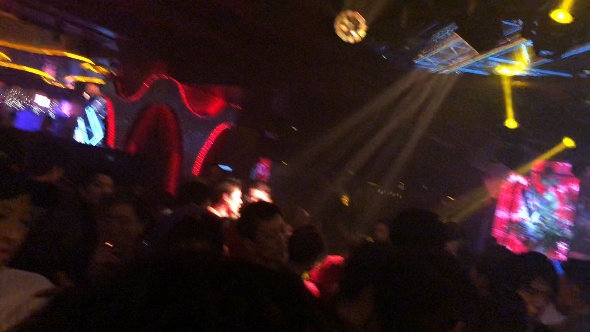 投稿動画サムネイル