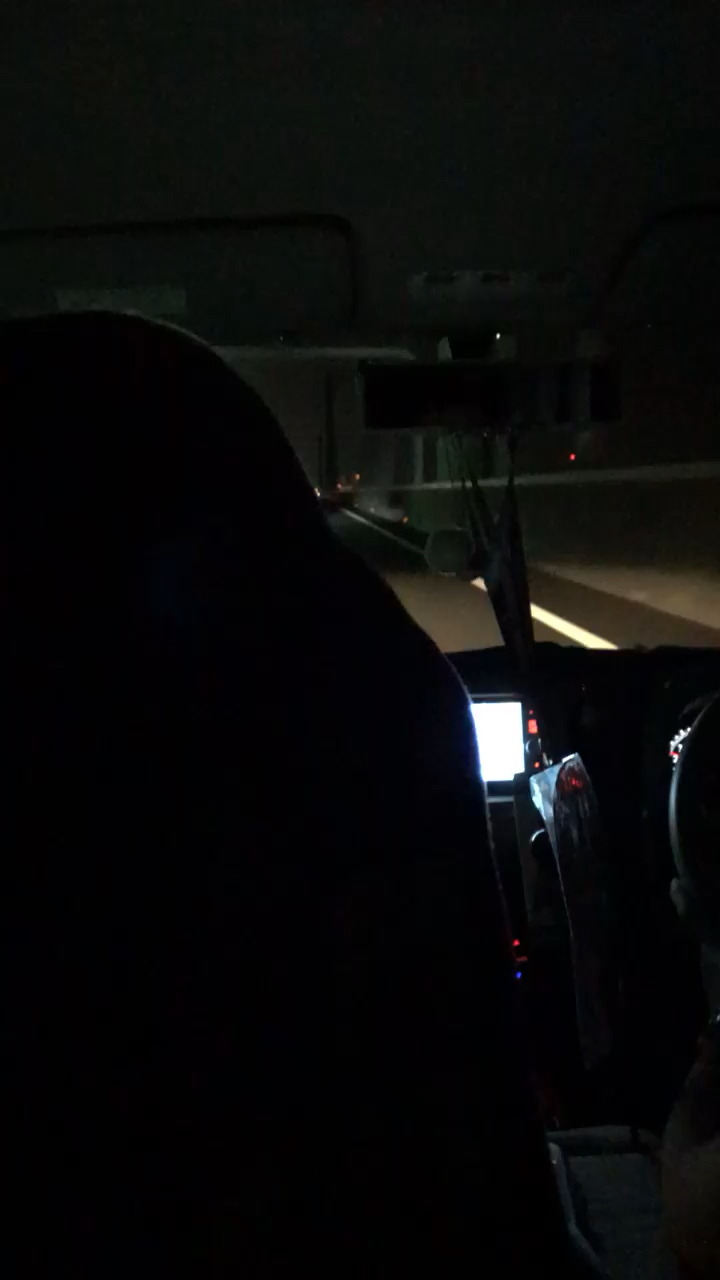 投稿動画サムネイル