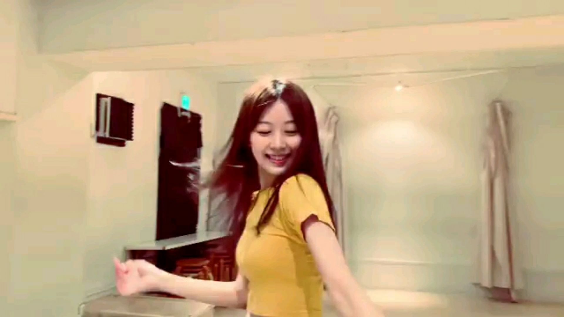 投稿動画サムネイル