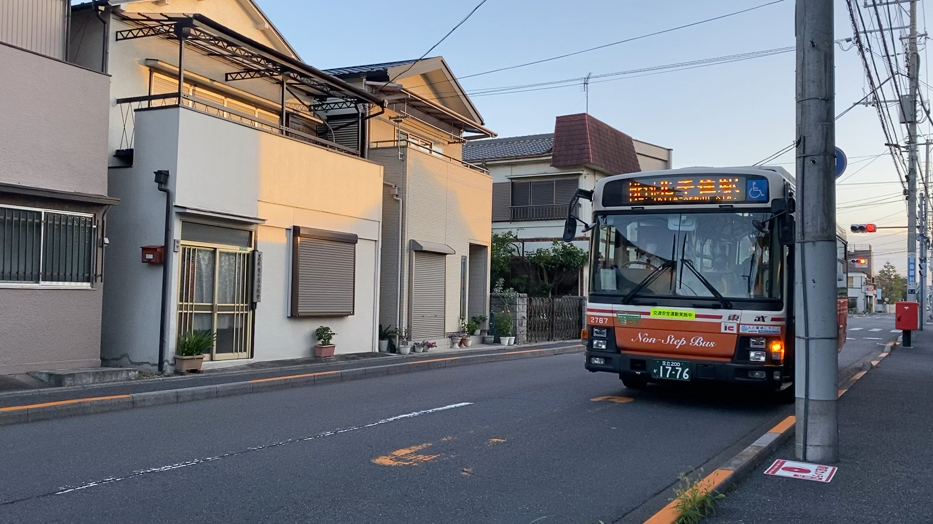 投稿動画サムネイル