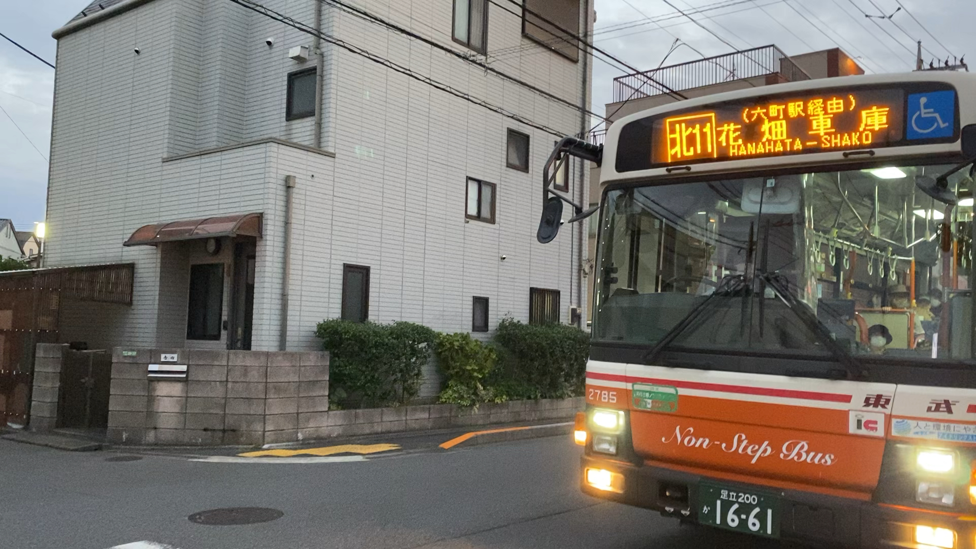 投稿動画サムネイル