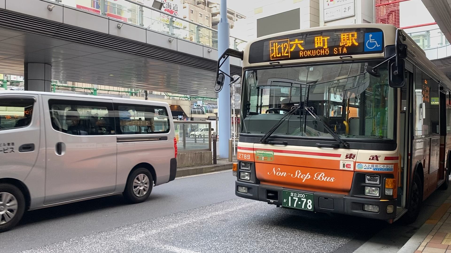 投稿動画サムネイル