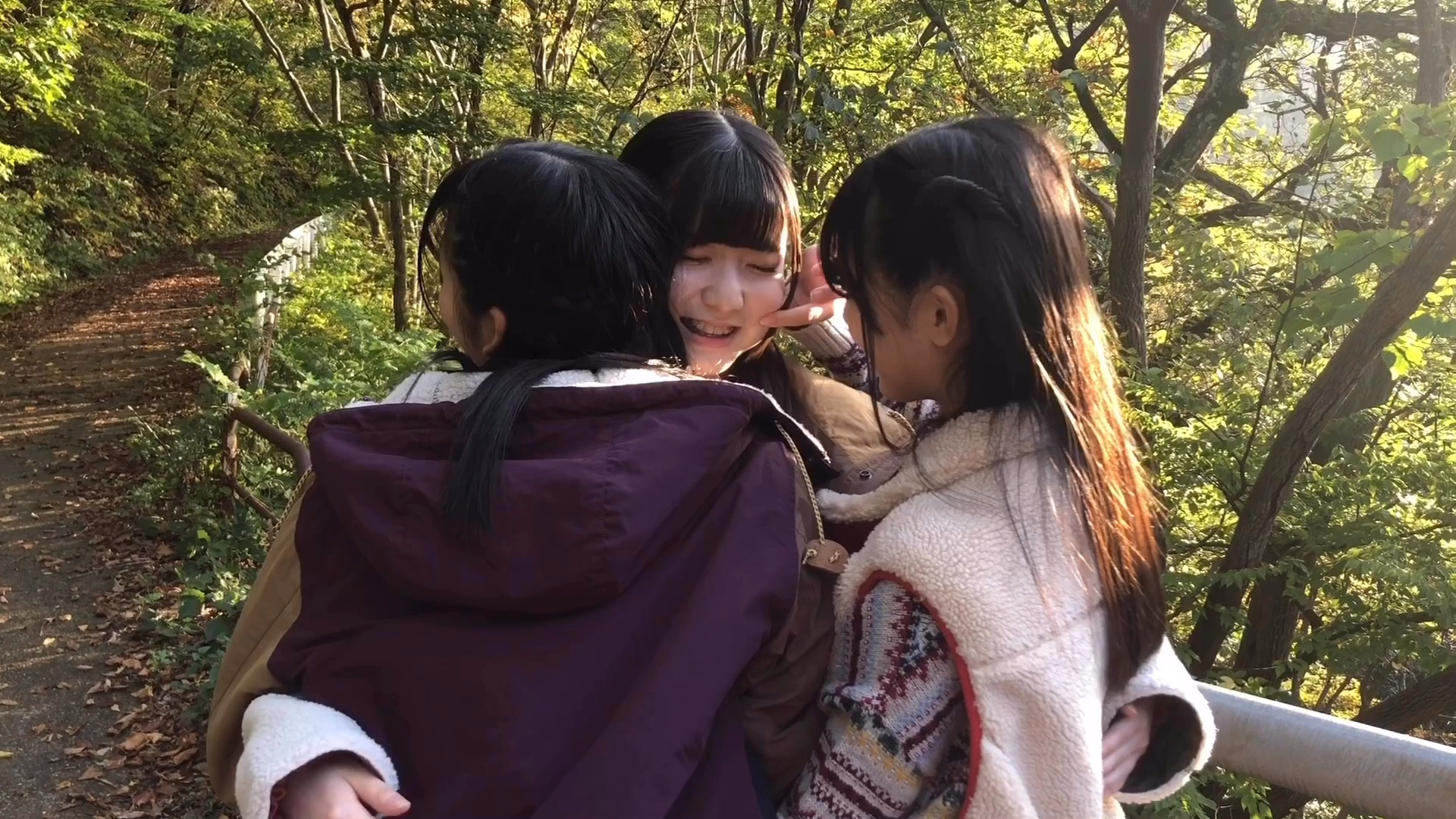 投稿動画サムネイル