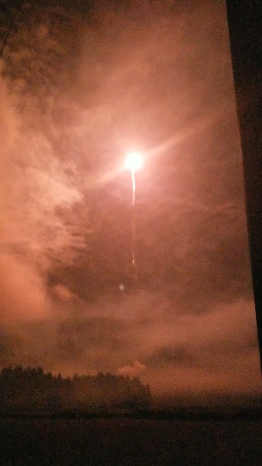 投稿動画サムネイル