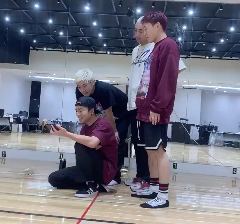 投稿動画サムネイル