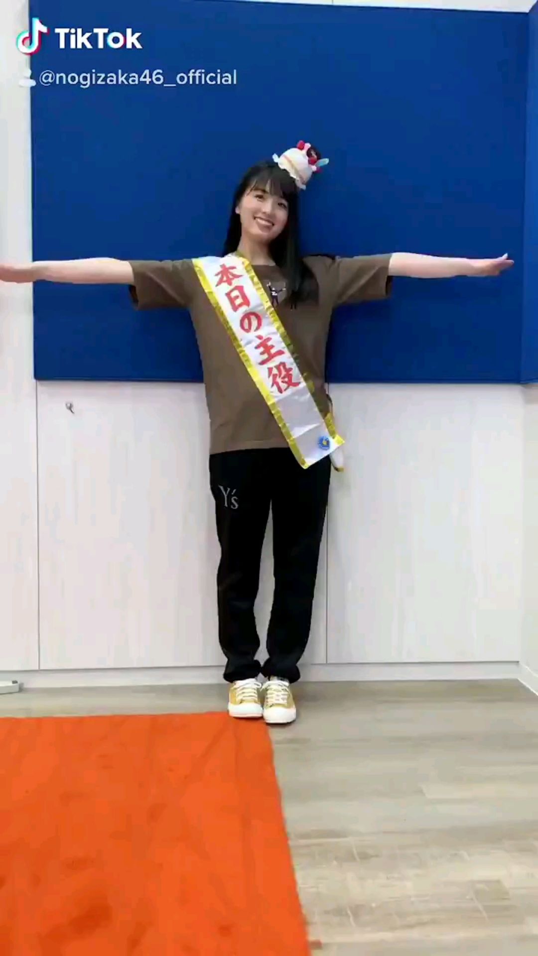 投稿動画サムネイル