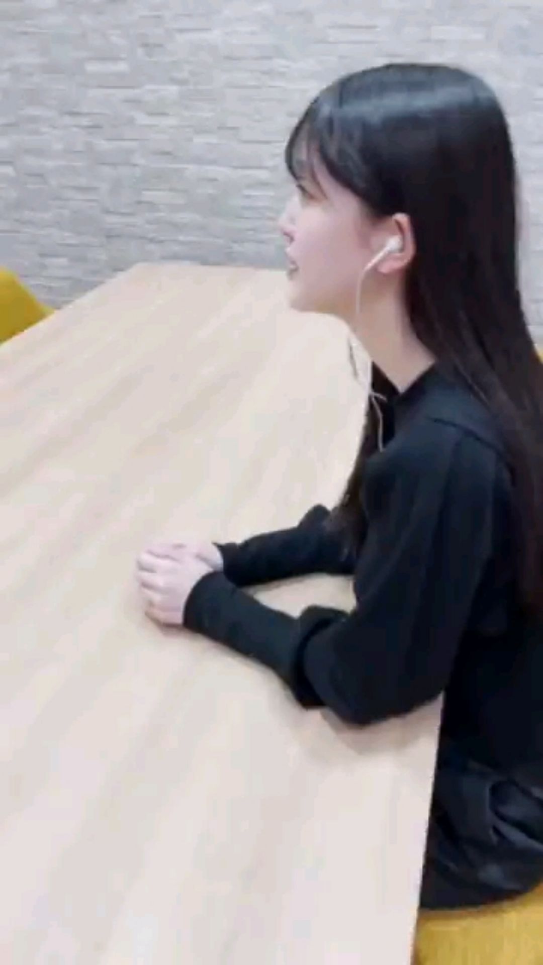 投稿動画サムネイル