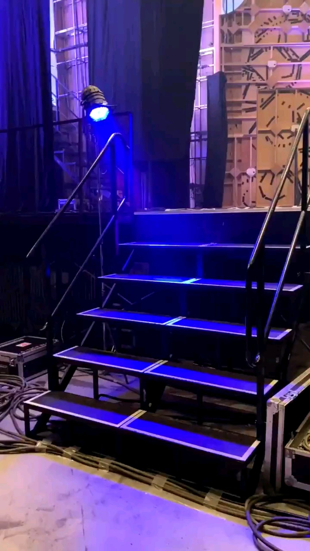 投稿動画サムネイル