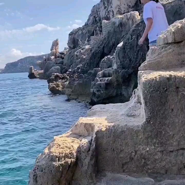 投稿動画サムネイル